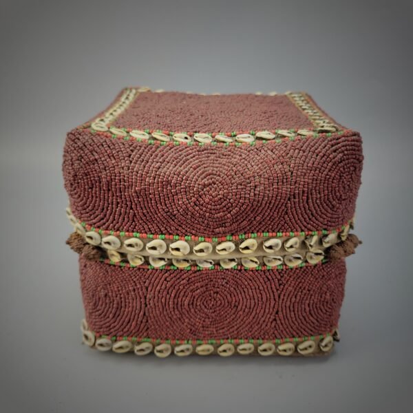 Old Beaded Dowry Basket From Indonesia Lampung - Image 11
