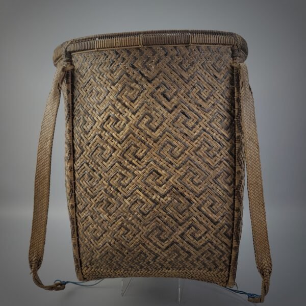 Old Borneo Dayak Wedding Basket with Geometric Patterns ' Solong ' - Image 6