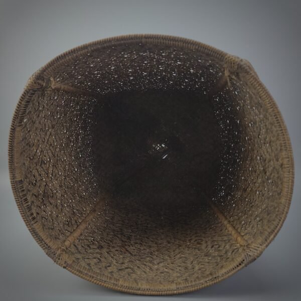 Old Borneo Dayak Wedding Basket with Geometric Patterns ' Solong ' - Image 9