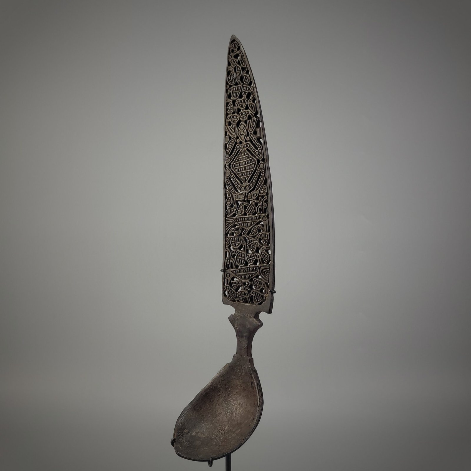 Timor Ceremonial Ladder/ Spoon - Image 11