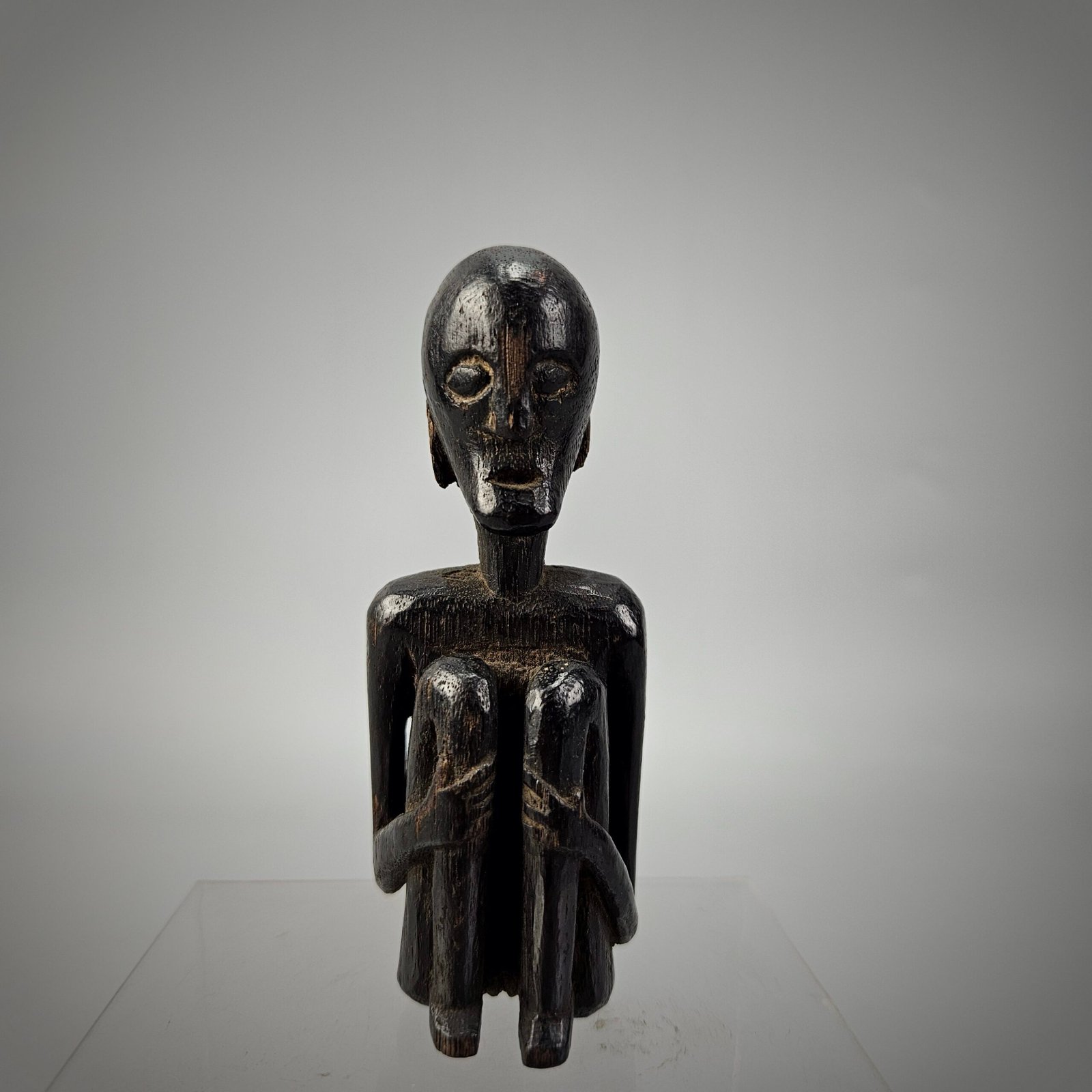 Antique Sumba Maternity Charm - Image 2