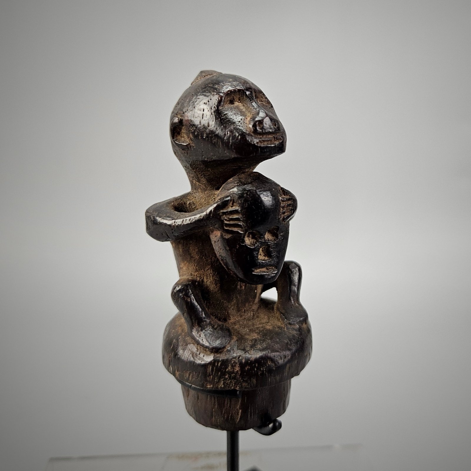 Wooden Head Hunter Stopper